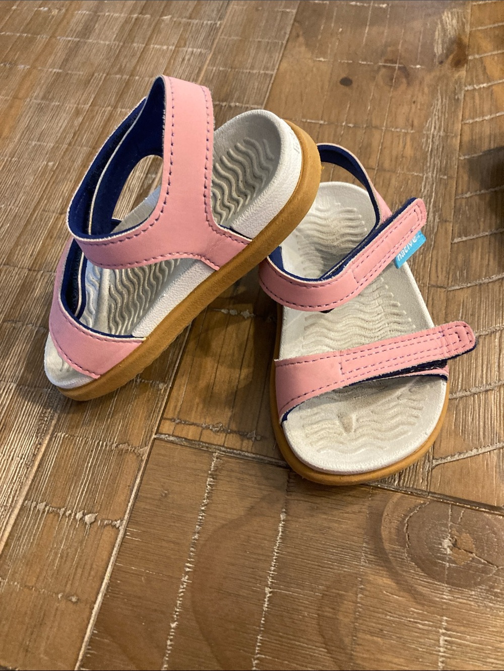 Pink Kids Native Sandals by Comfortable Everyday Velcro Straps
EUC
